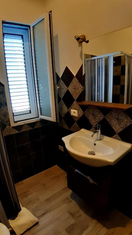 Casanuova Flat, City Center Olbia Exteriör bild