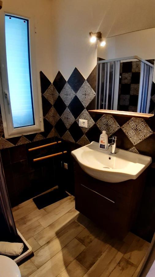 Casanuova Flat, City Center Olbia Exteriör bild